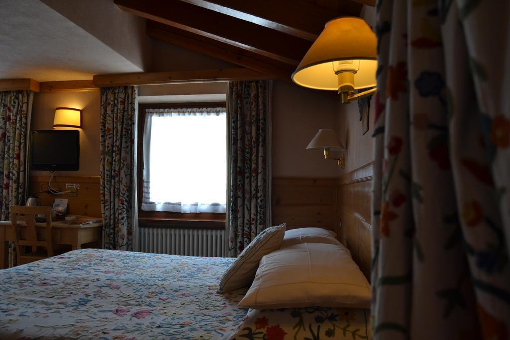 Hotel Mignon Breuil-Cervinia Zewnętrze zdjęcie